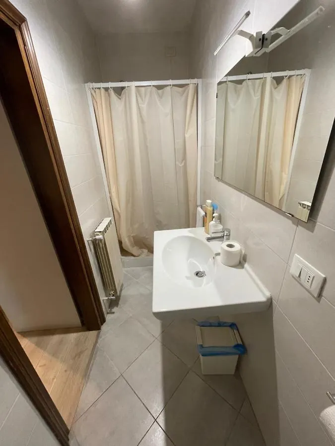 Romantic Enchantment With Private Bathroom Venice