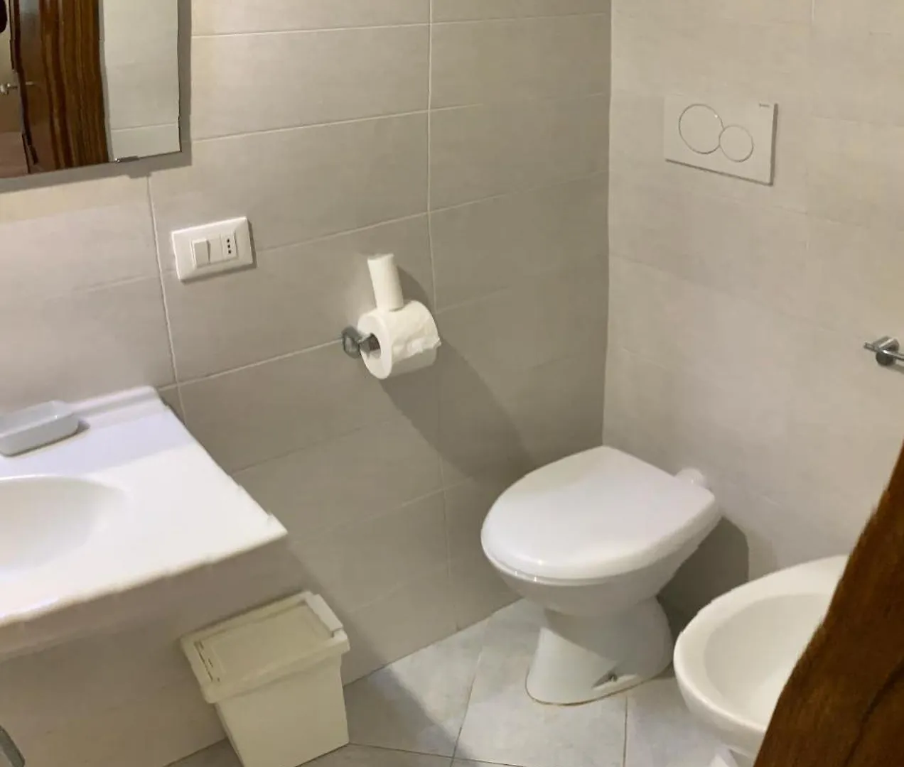Romantic Enchantment With Private Bathroom Venice Guest house